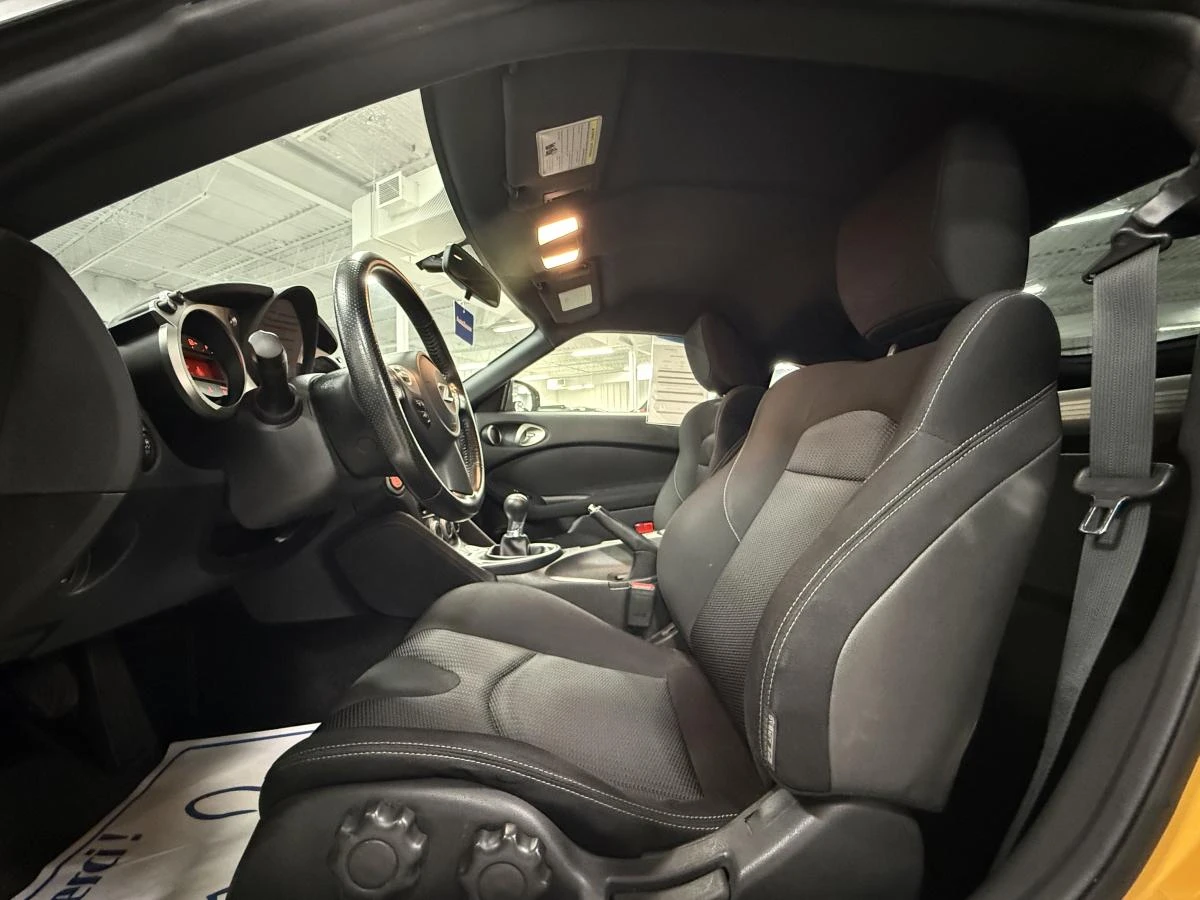 Nissan 370Z TUNED (КРАЙНА цена до БЪЛГАРИЯ), снимка 8 - Автомобили и джипове - 55051887