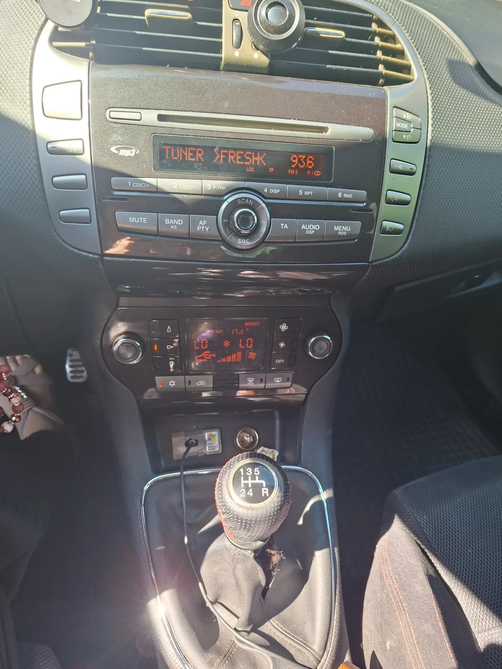 Fiat Bravo, снимка 4 - Автомобили и джипове - 55249350