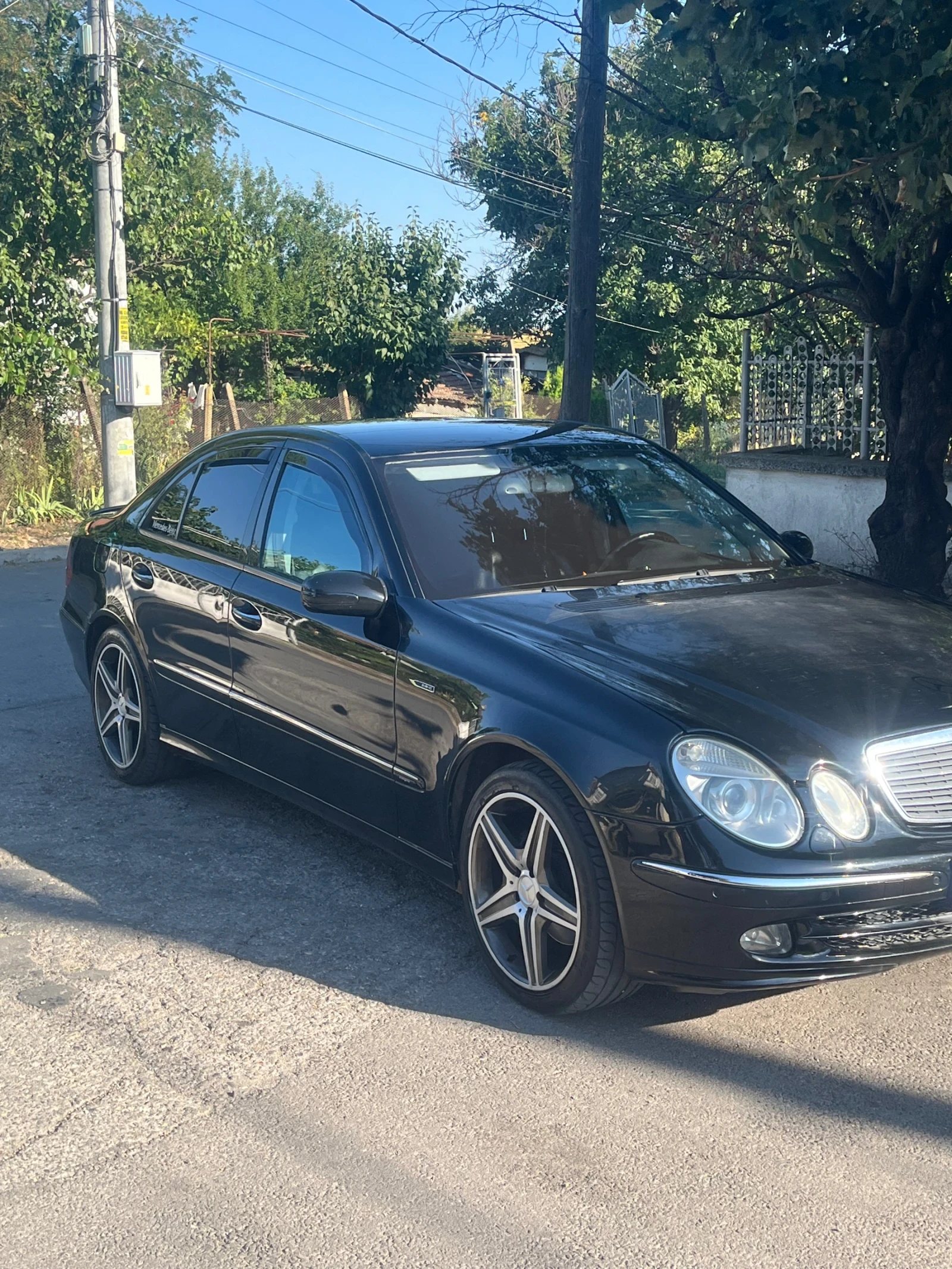 Mercedes-Benz E 320, снимка 2 - Автомобили и джипове - 55563994