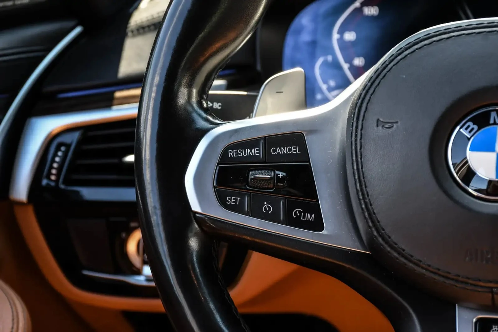 BMW 540 i M Sport ЦЕНА ДО БЪЛГАРИЯ АВТОКРЕДИТ, снимка 12 - Автомобили и джипове - 55559770