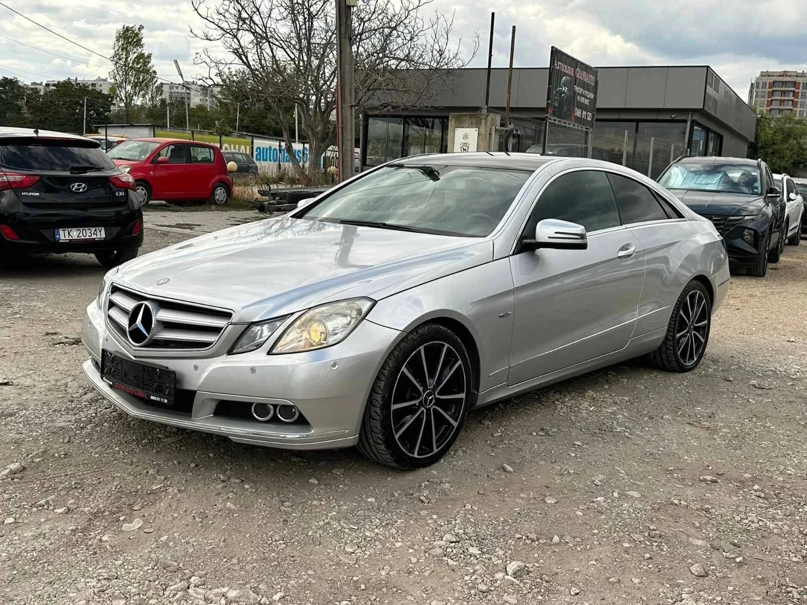 Mercedes-Benz E 350, снимка 2 - Автомобили и джипове - 55956910