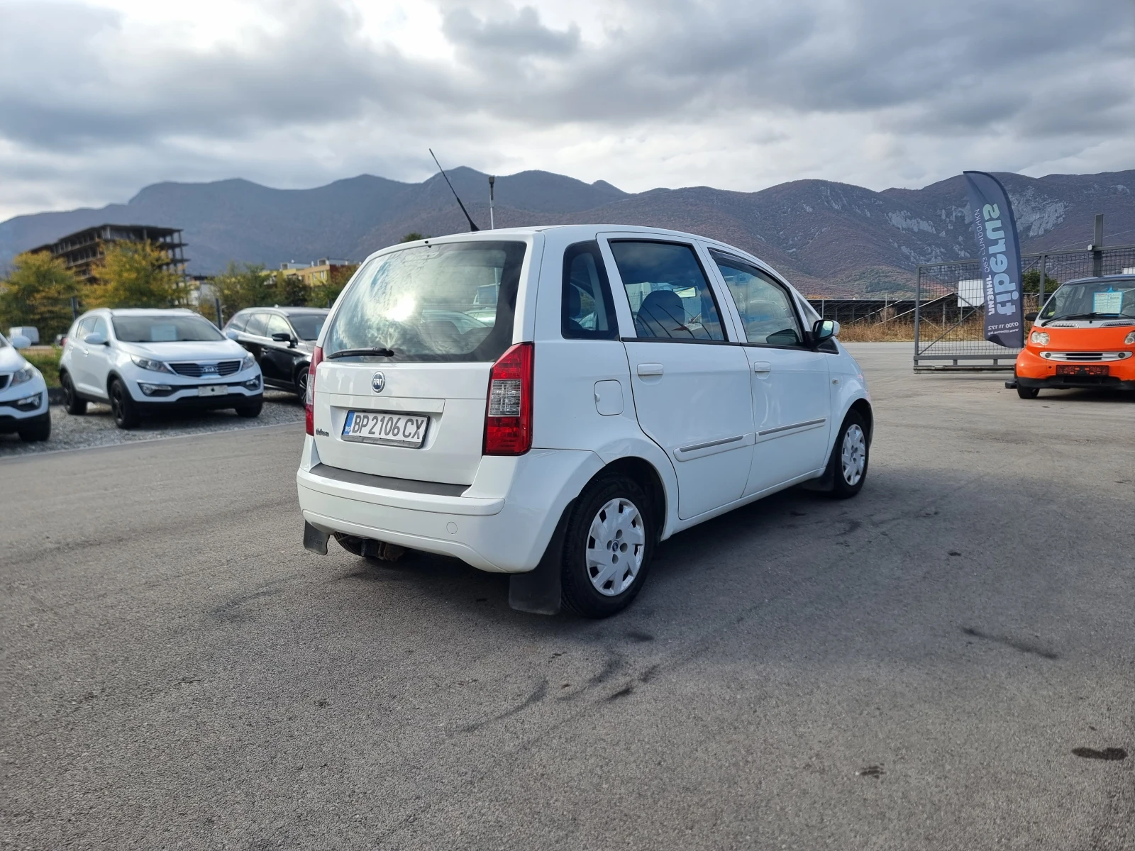 Fiat Idea 1.4I, снимка 7 - Автомобили и джипове - 56528863