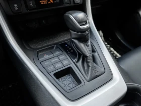 Toyota Rav4 XLE ЦЕНА ДО БЪЛГАРИЯ АВТОКРЕДИТ, снимка 13