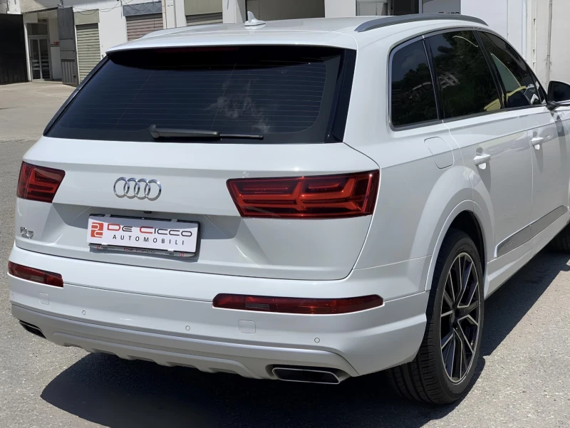 Audi Q7 3.0TDI/FULL/231hp/Сервизна история/Реални 119000км, снимка 4 - Автомобили и джипове - 47974199