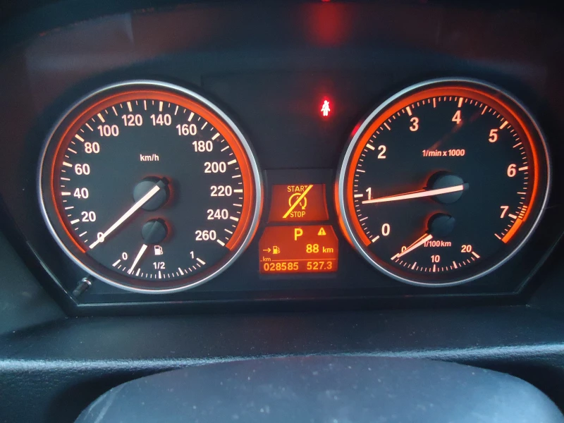 BMW X1 xDrive 28I, снимка 12 - Автомобили и джипове - 52564492