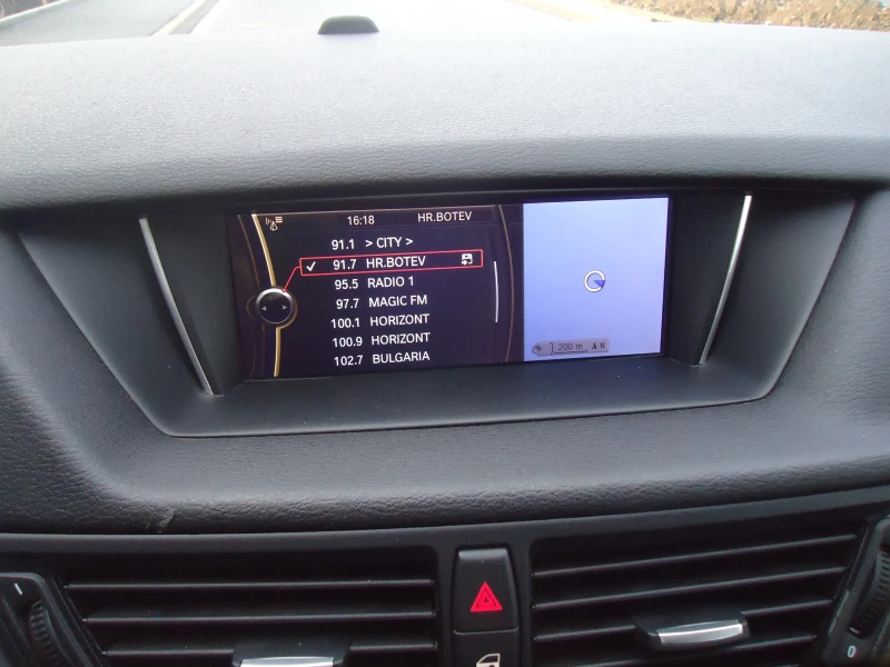 BMW X1 xDrive 28I, снимка 13 - Автомобили и джипове - 52564492