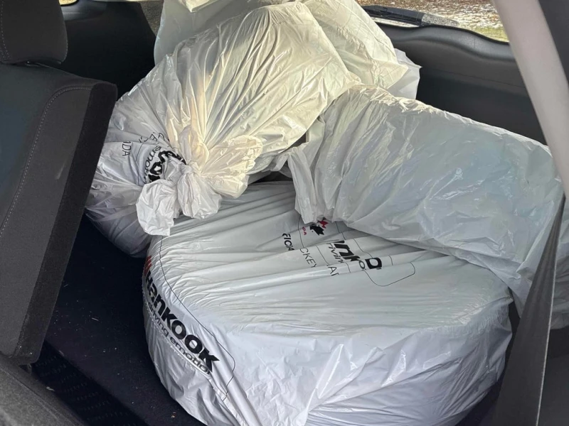 Kia Sorento * LX * CARFAX * БЕЗ ПЪРВОНАЧАЛНА ВНОСКА, снимка 11 - Автомобили и джипове - 52714687