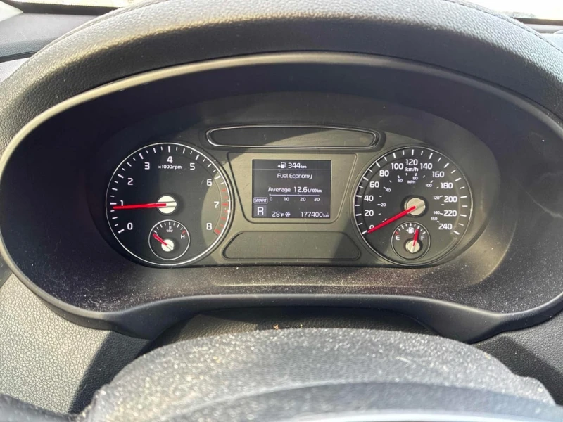 Kia Sorento * LX * CARFAX * БЕЗ ПЪРВОНАЧАЛНА ВНОСКА, снимка 8 - Автомобили и джипове - 52714687