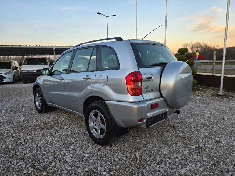 Toyota Rav4 2, 0 D4-D КЛИМАТИК !! НОВ ВНОС !! , снимка 3 - Автомобили и джипове - 53148101