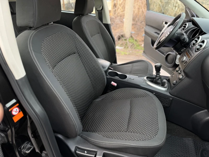 Nissan Qashqai 1.5DCI 6ск панорама, снимка 11 - Автомобили и джипове - 53382903