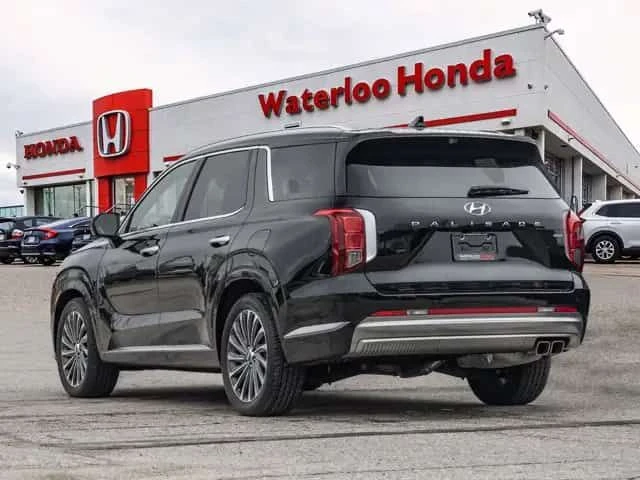 Hyundai Palisade * Ultimate Calligraphy * 7 МЕСТЕН * ДИСТРОНИК * 36, снимка 4 - Автомобили и джипове - 54419045