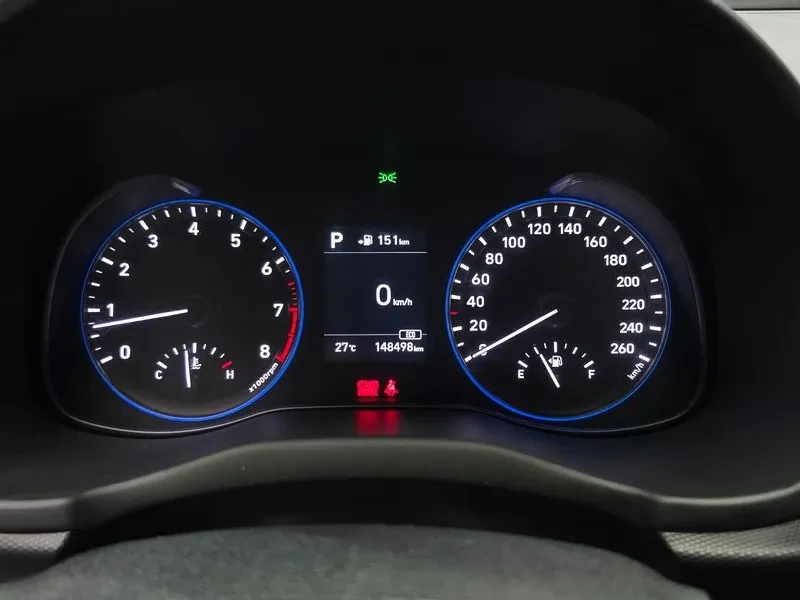 Hyundai Kona 1.6 Turbo 4Wd Modern Art, снимка 8 - Автомобили и джипове - 55616337