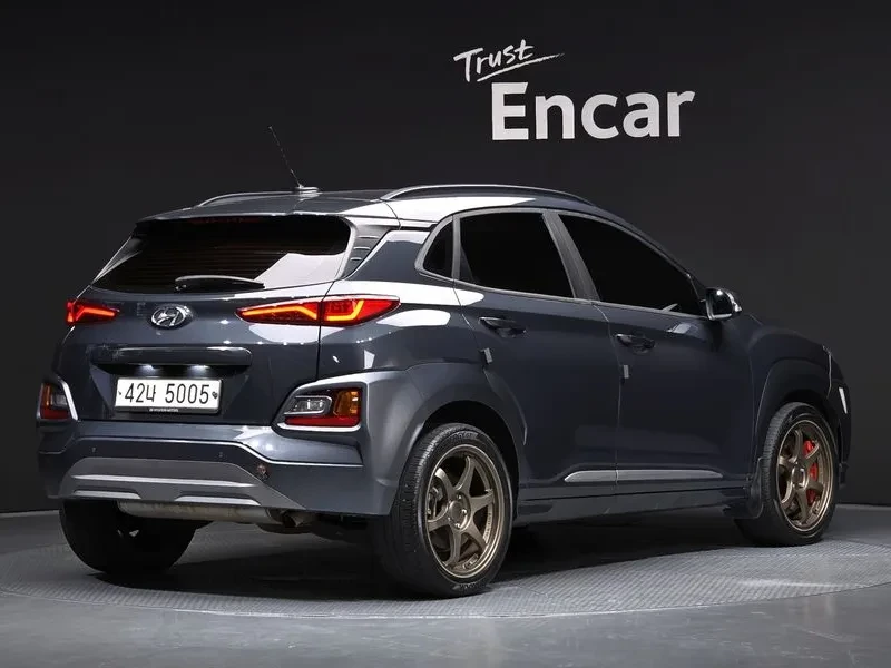 Hyundai Kona 1.6 Turbo 4Wd Modern Art, снимка 2 - Автомобили и джипове - 55616337