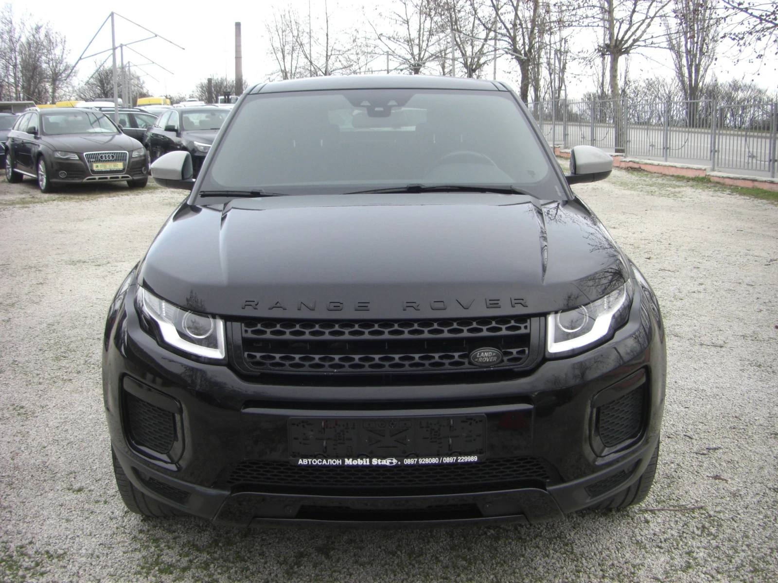 Land Rover Range Rover Evoque 2.0d Black Edition - изображение 8