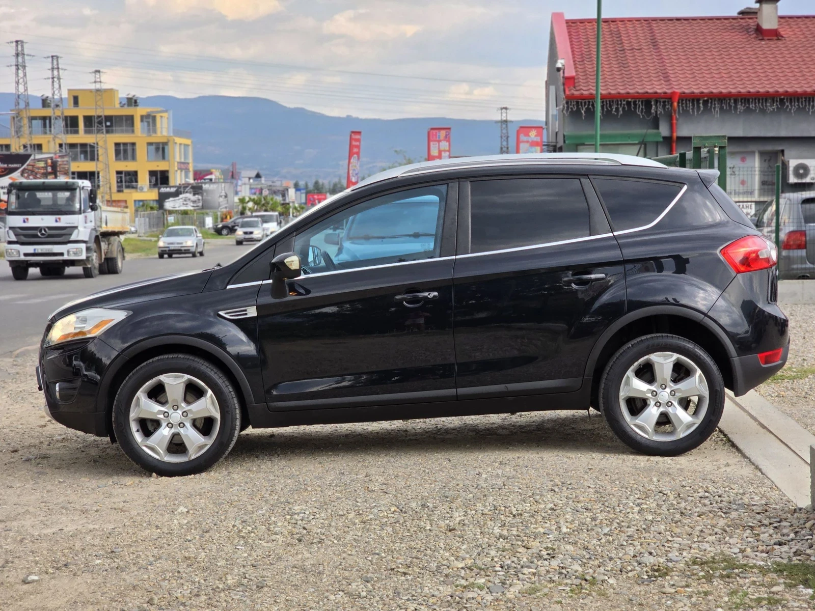 Ford Kuga 2.0 TDCi (136 кс) 4x4 ЛИЗИНГ - изображение 2