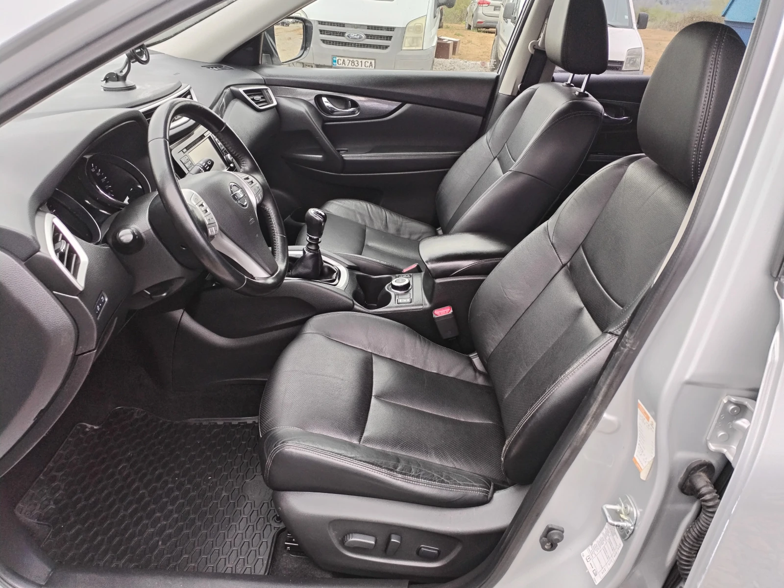 Nissan X-trail 1.6D 4x4 - изображение 8