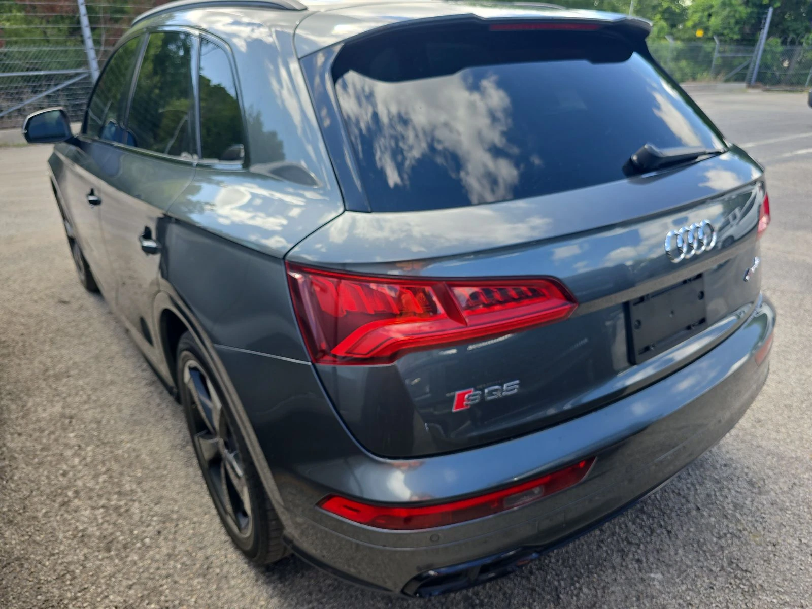 Audi SQ5 PREMIUM PLUS* BANG&OLUFSEN* DIGITAL* PANO* KEYLESS - изображение 6