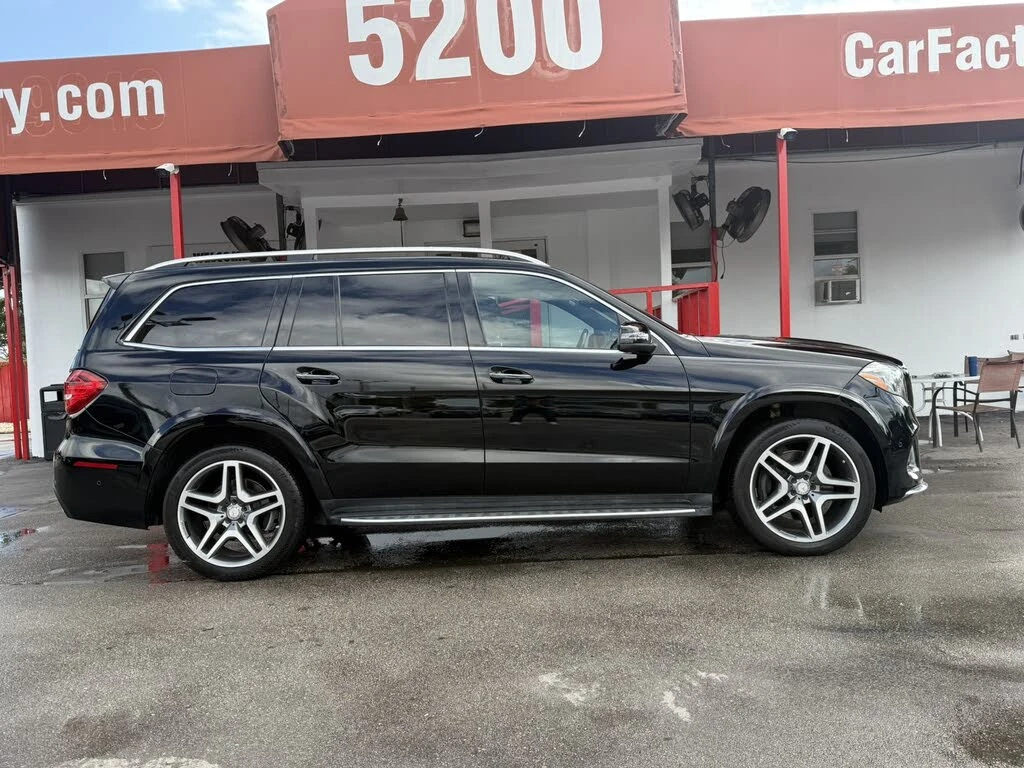 Mercedes-Benz GLS 550 * 4MATIC* АвтоКредит* Цена до БГ*  - изображение 4