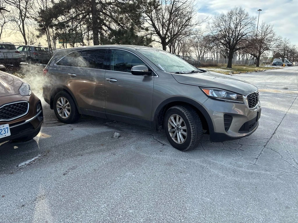 Kia Sorento * LX * CARFAX * БЕЗ ПЪРВОНАЧАЛНА ВНОСКА - изображение 3