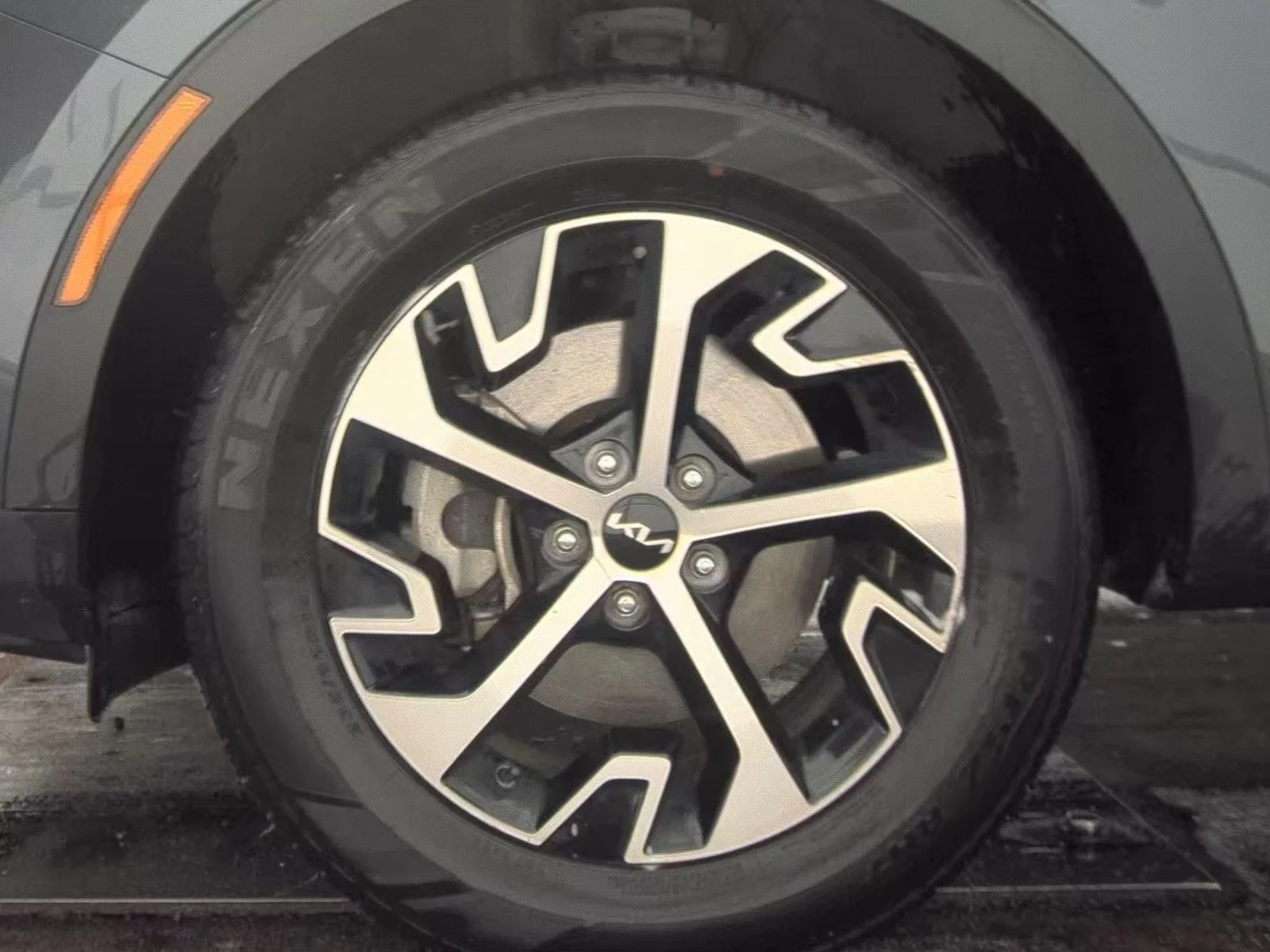 Kia Sportage EX - изображение 7