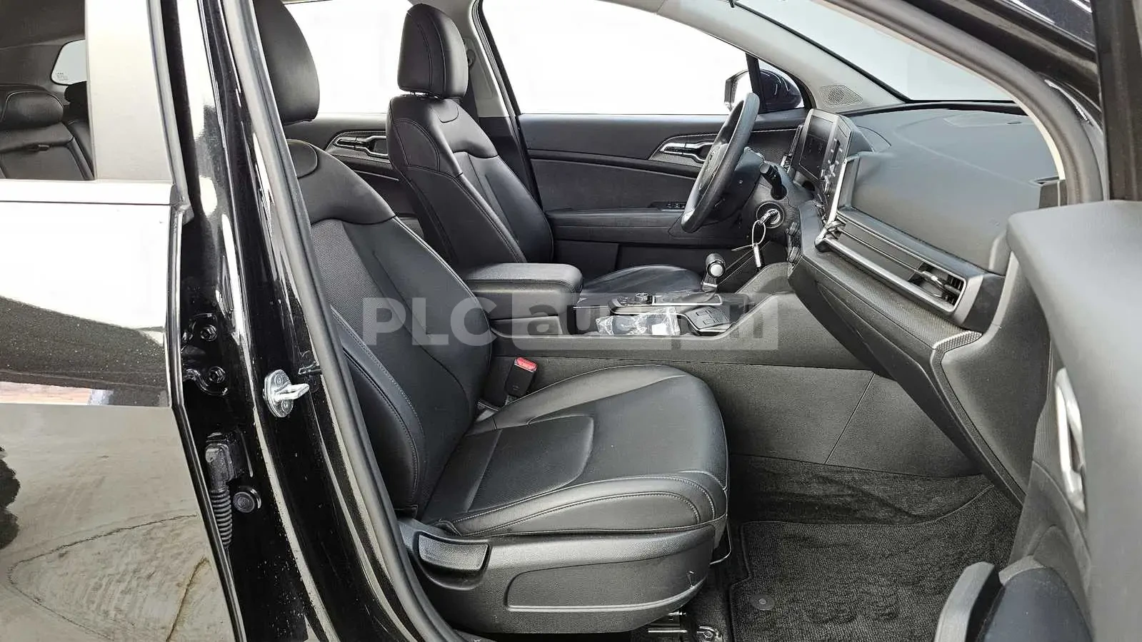 Kia Sportage, снимка 11 - Автомобили и джипове - 54102547