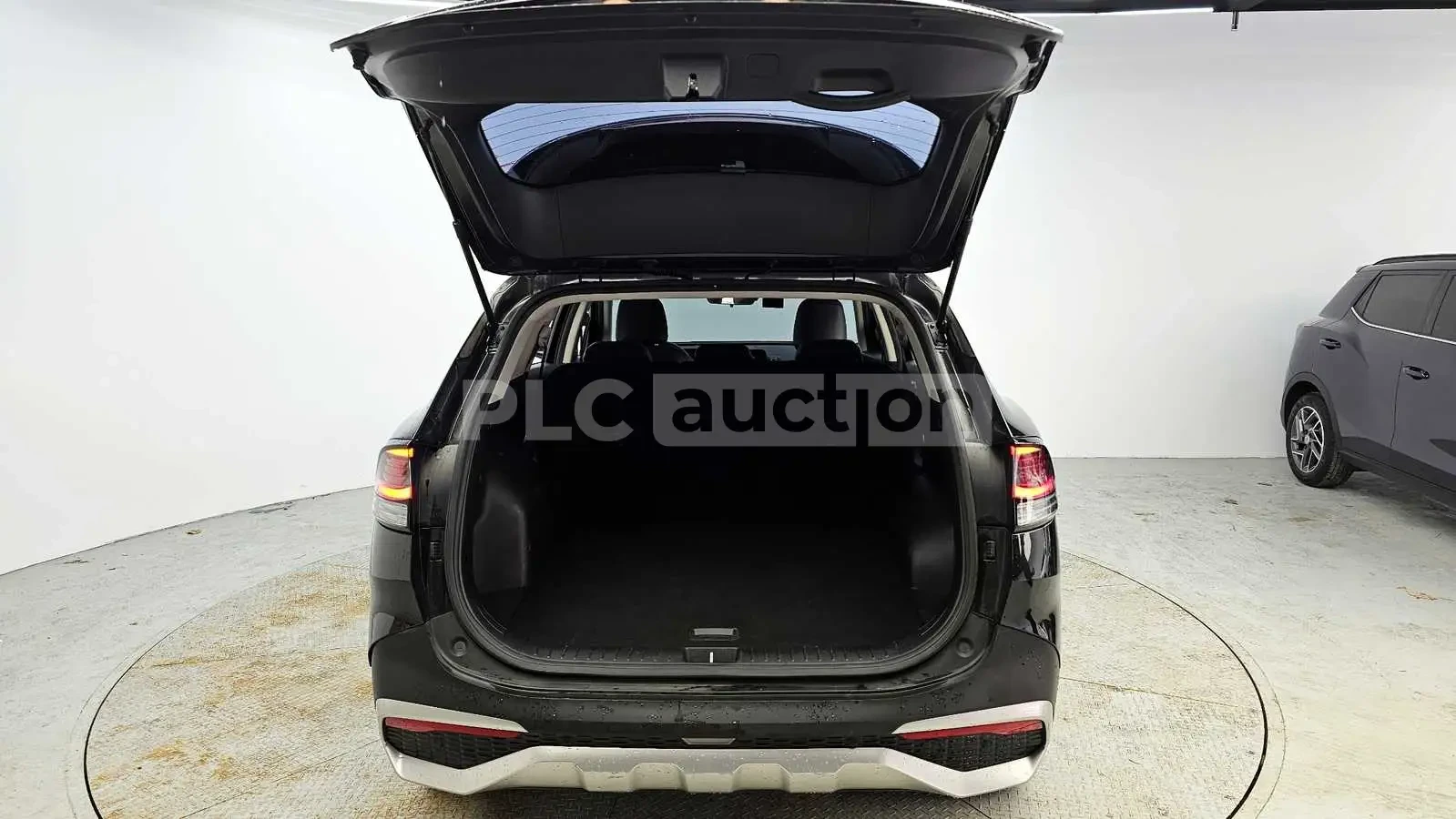 Kia Sportage, снимка 17 - Автомобили и джипове - 54102547