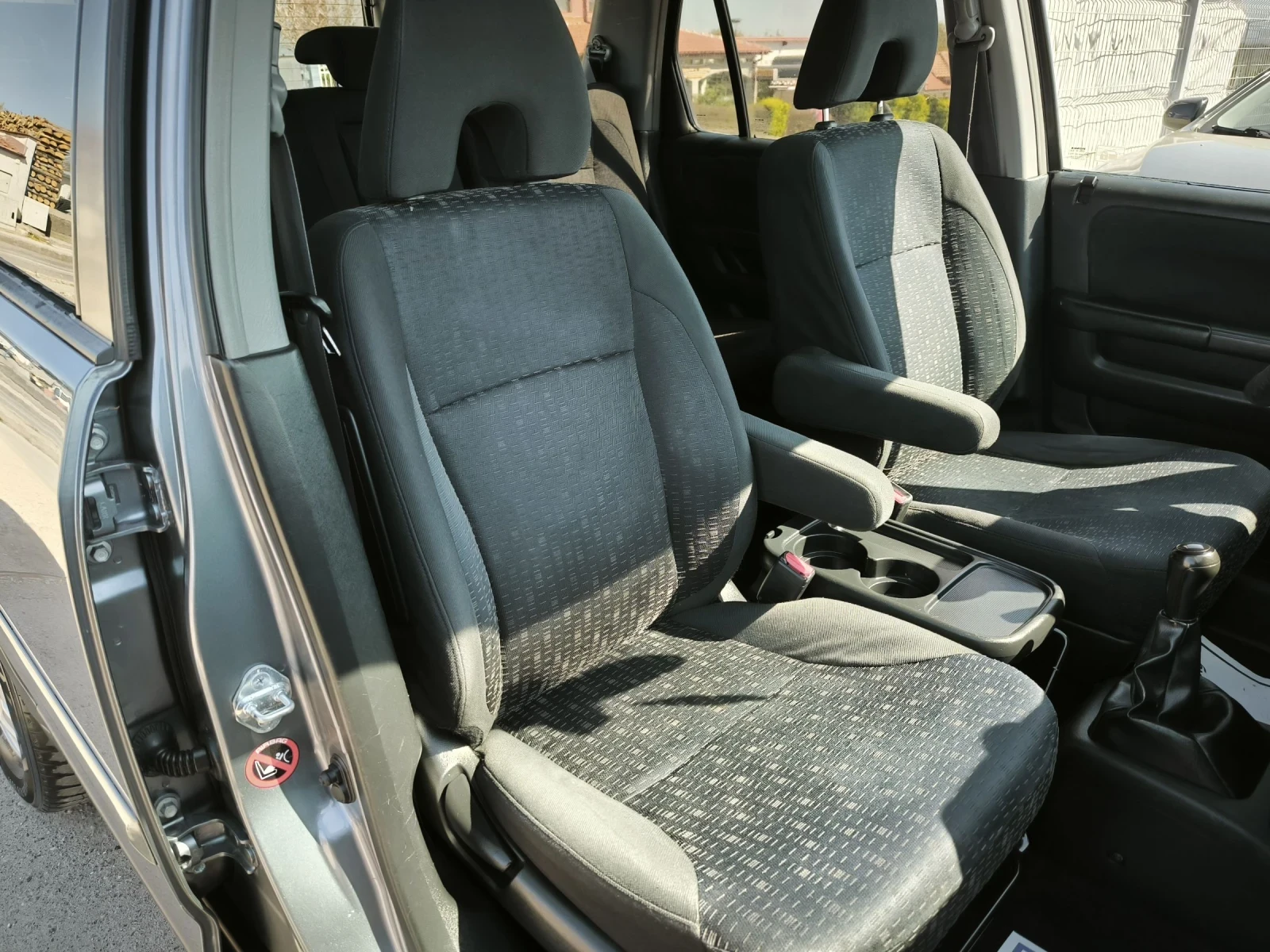 Honda Cr-v 2.2CTDI, снимка 8 - Автомобили и джипове - 54365764