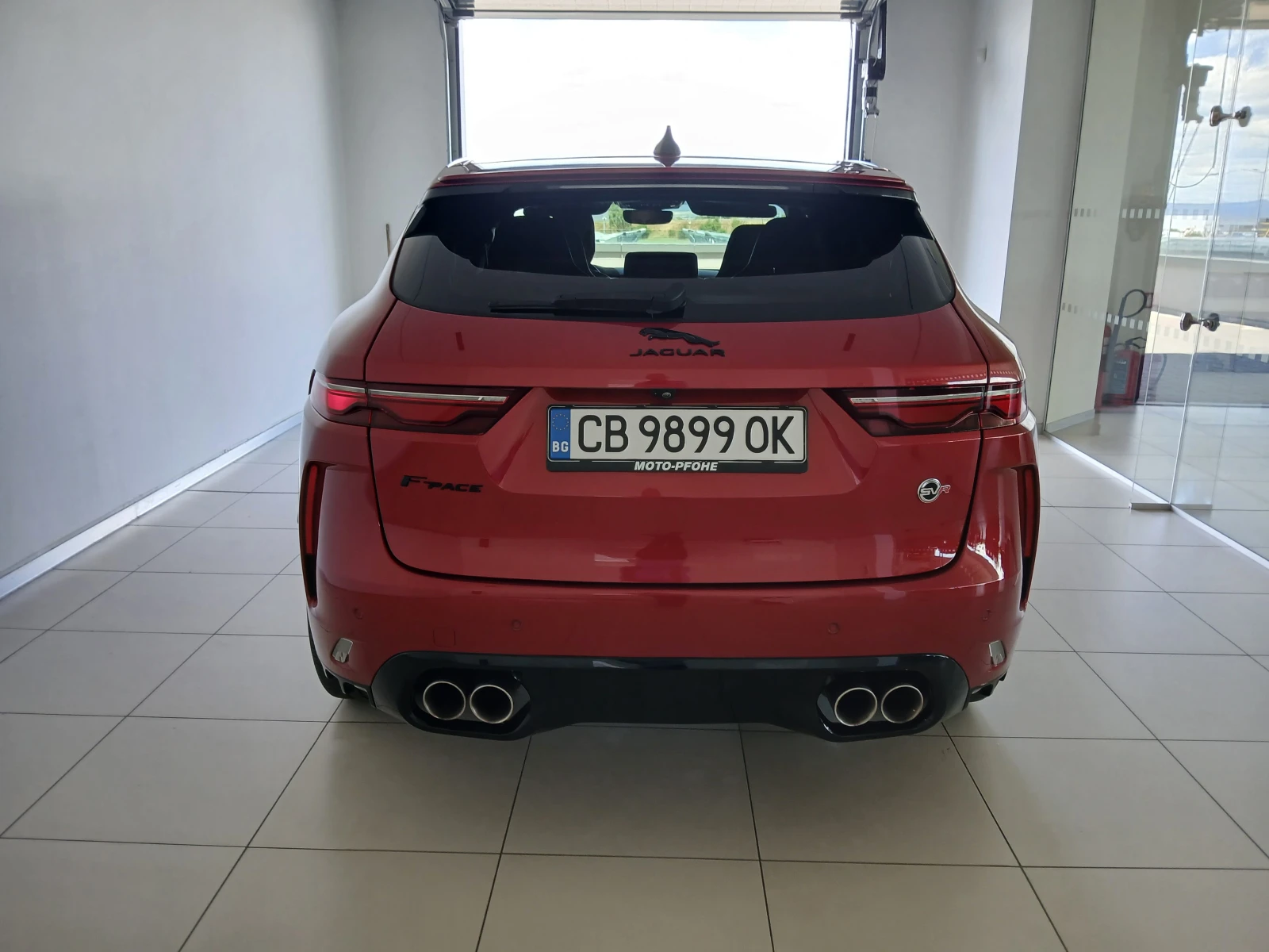 Jaguar F-PACE SVR, снимка 4 - Автомобили и джипове - 55437795
