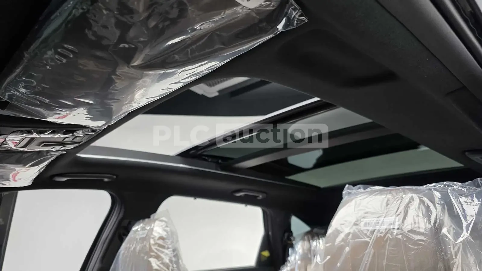 Kia Sorento 2.2 4x4| 360| DIST| HUD| ВКЛ.ТЕХНОТЕСТ, снимка 15 - Автомобили и джипове - 54929040