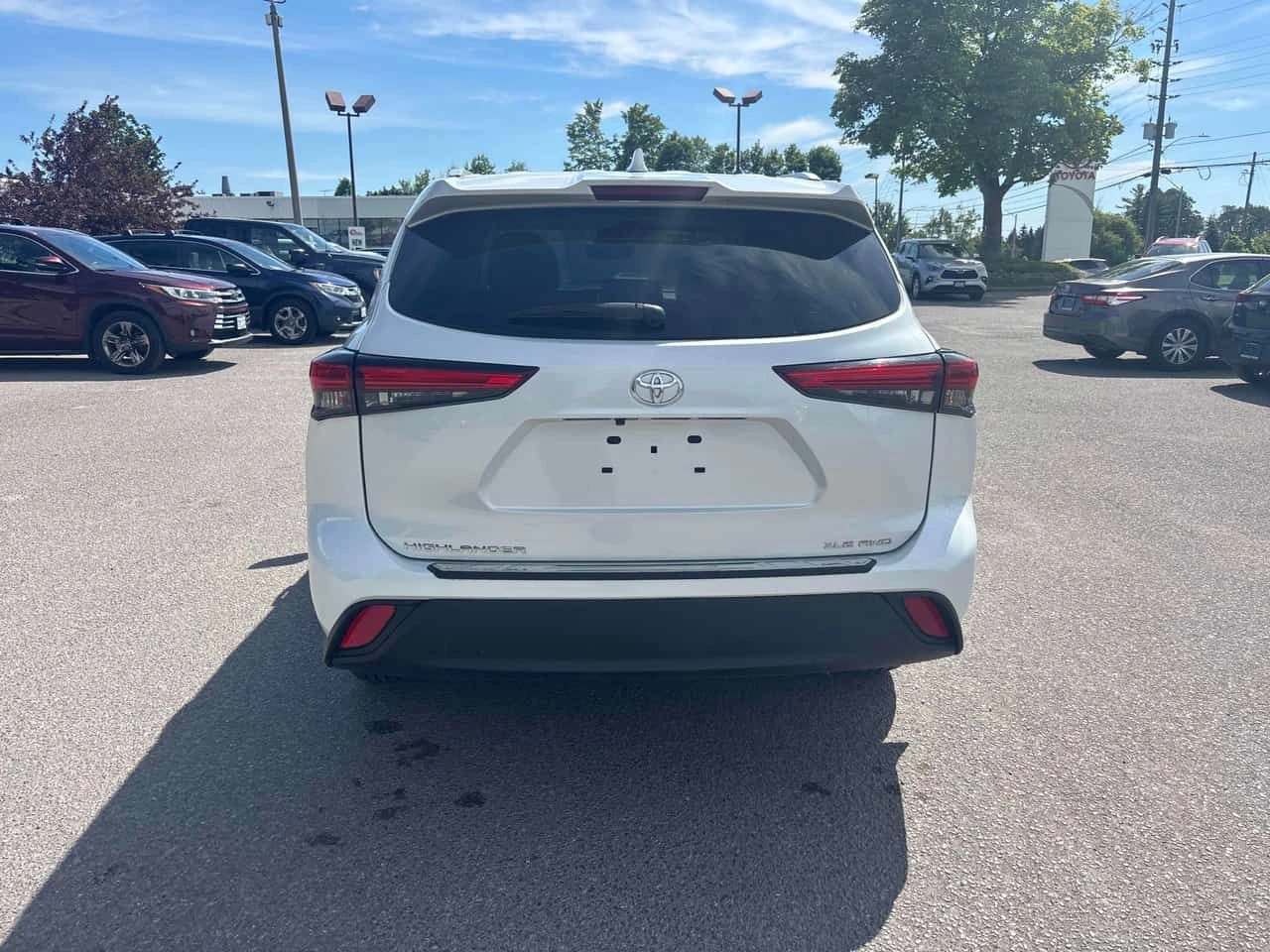 Toyota Highlander * AWD * CARFAX * ПОДГРЕВИ * ПАНО * KEYLESS * , снимка 4 - Автомобили и джипове - 55044973
