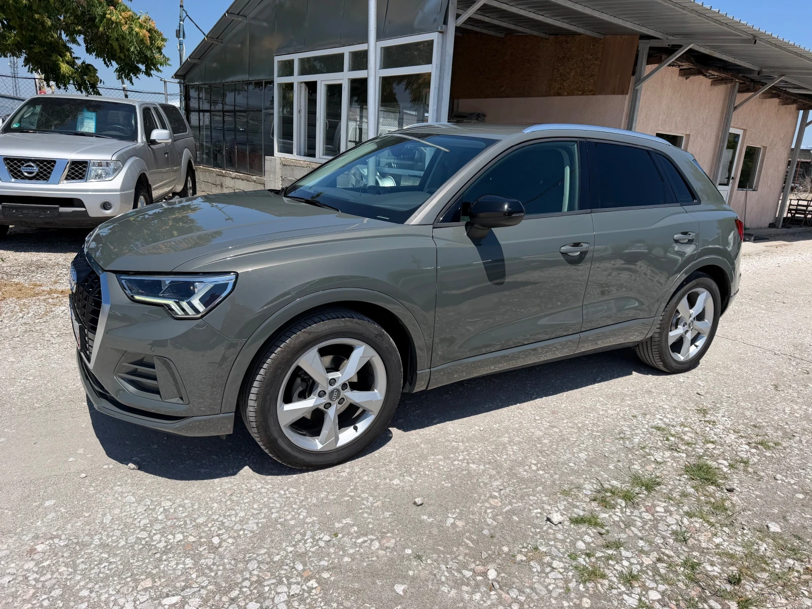 Audi Q3 2.0 tdi 4x4 led, снимка 5 - Автомобили и джипове - 55077673