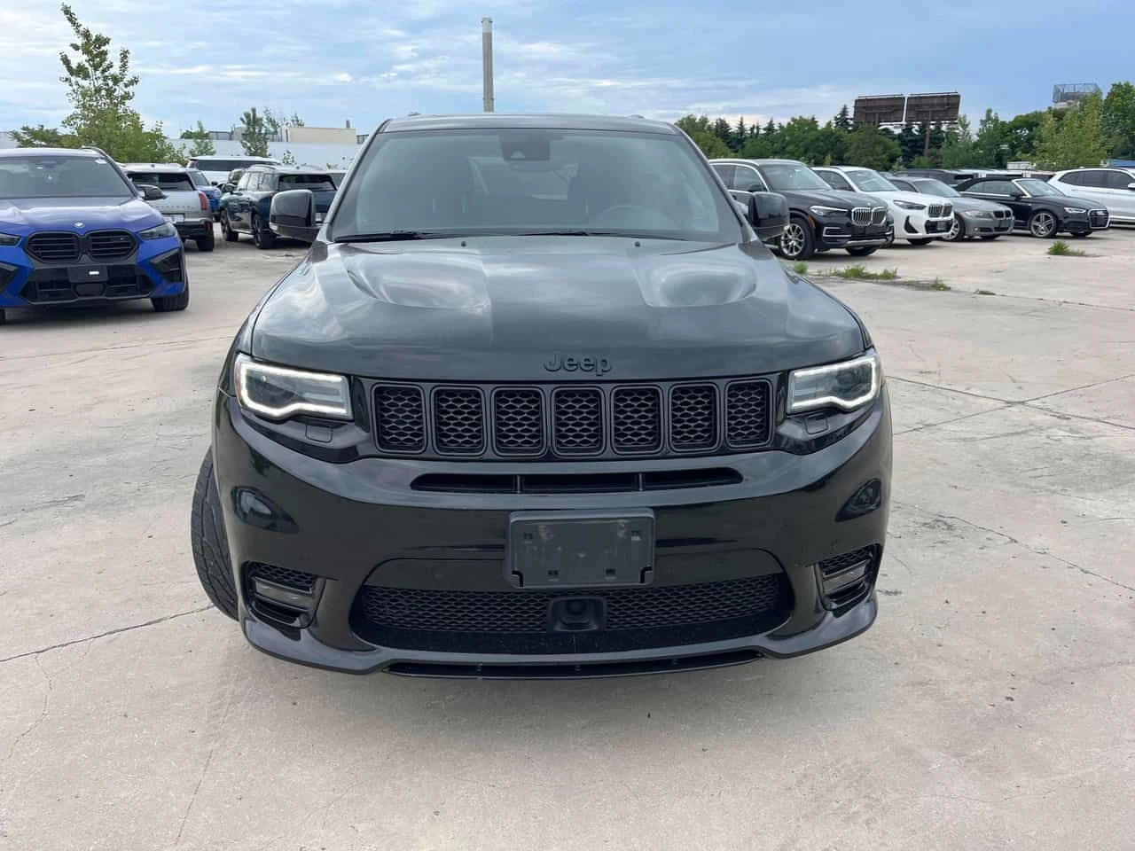 Jeep Grand cherokee SRT/ПАНОРАМА/ДИСТРОНИК, снимка 2 - Автомобили и джипове - 55084795