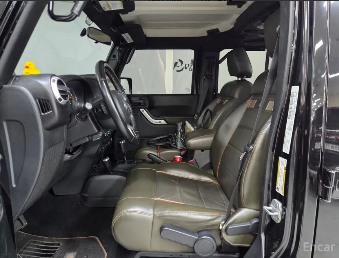 Jeep Wrangler 70th ANNIVERSARY | ПОДГРЕВИ | НОВИ ГУМИ, снимка 8 - Автомобили и джипове - 55502875
