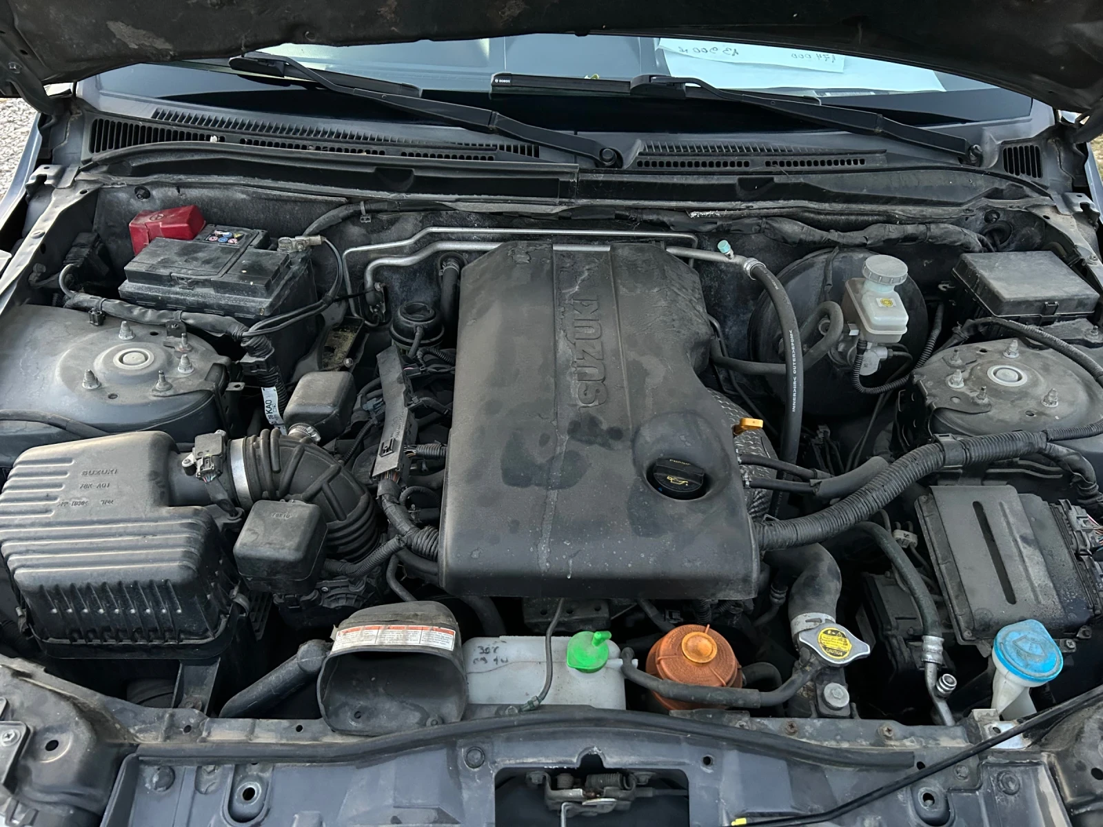 Suzuki Grand vitara 2.4i FaceLift 4x4 Keyless , снимка 11 - Автомобили и джипове - 55562320