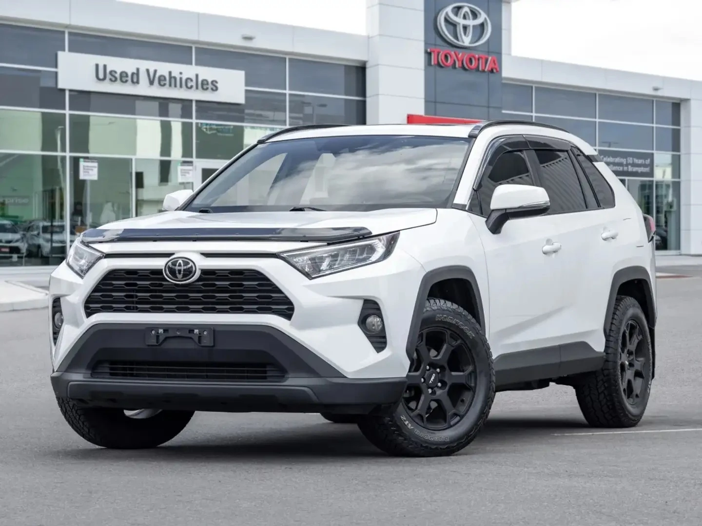 Toyota Rav4 XLE ЦЕНА ДО БЪЛГАРИЯ АВТОКРЕДИТ