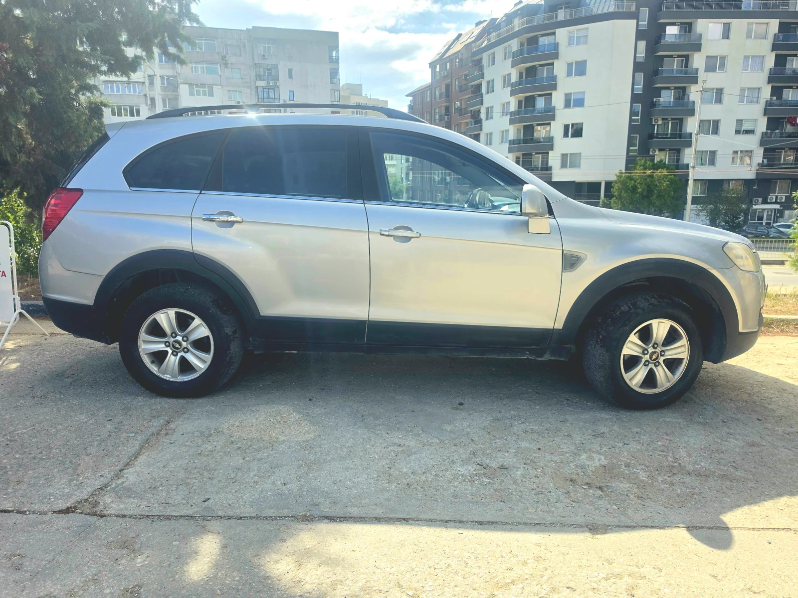 Chevrolet Captiva, снимка 2 - Автомобили и джипове - 56296115