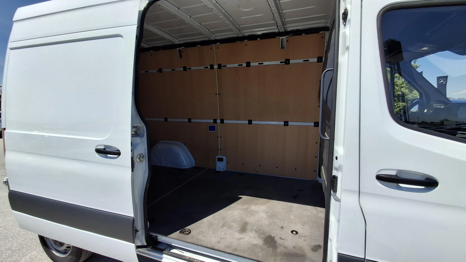 Mercedes-Benz Sprinter 211 cdi 4x2 std - изображение 7