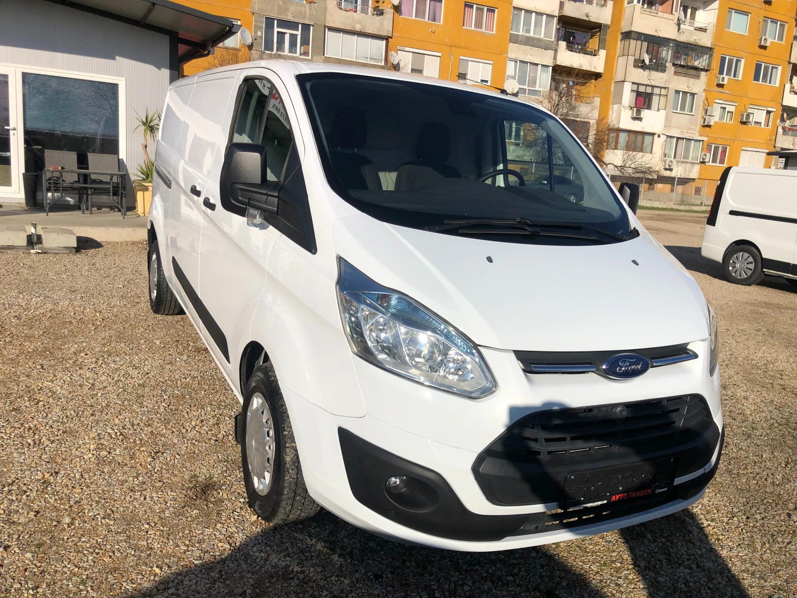 Ford Transit Custom MAXI-LONG/2.2-125к.с/6 ск-100% РЕАЛЕН-ШВЕЙЦАРИЯ - изображение 3
