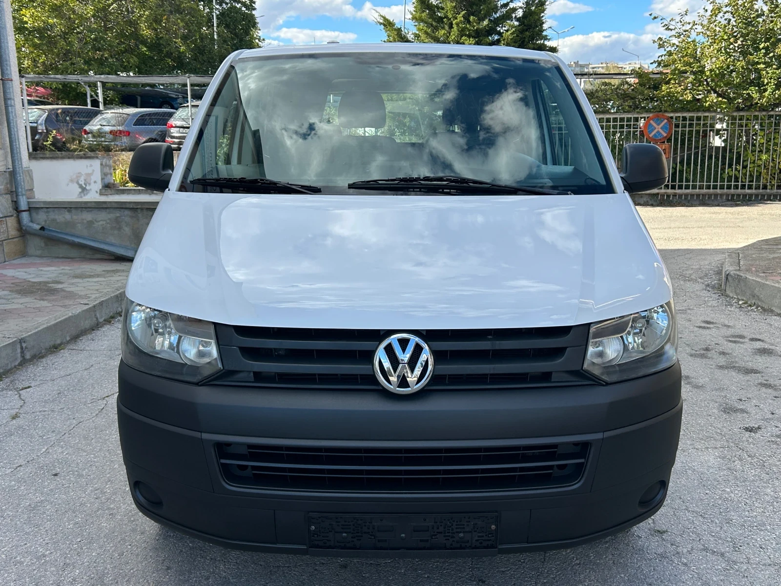 VW Transporter 2.0TDI КЛИМАТИК, снимка 2 - Бусове и автобуси - 56215424