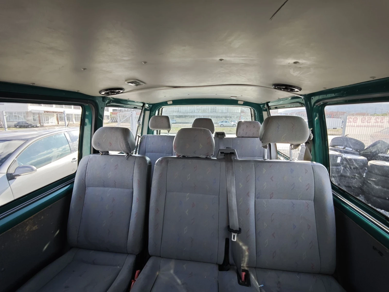 VW T5 1.9 9МЕСТЕН , снимка 11 - Бусове и автобуси - 56328749