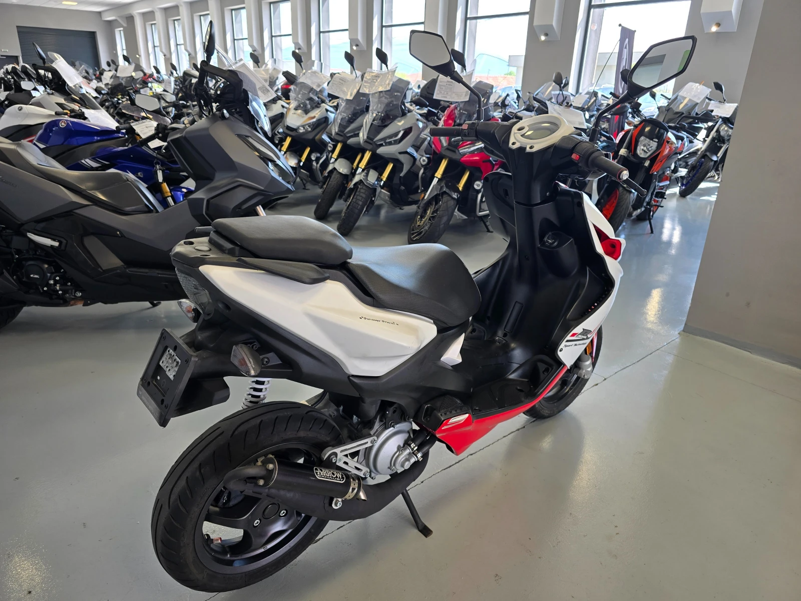 Yamaha Aerox 50сс, 2т, ARROW, 2015г., снимка 5 - Мотоциклети и мототехника - 54515664