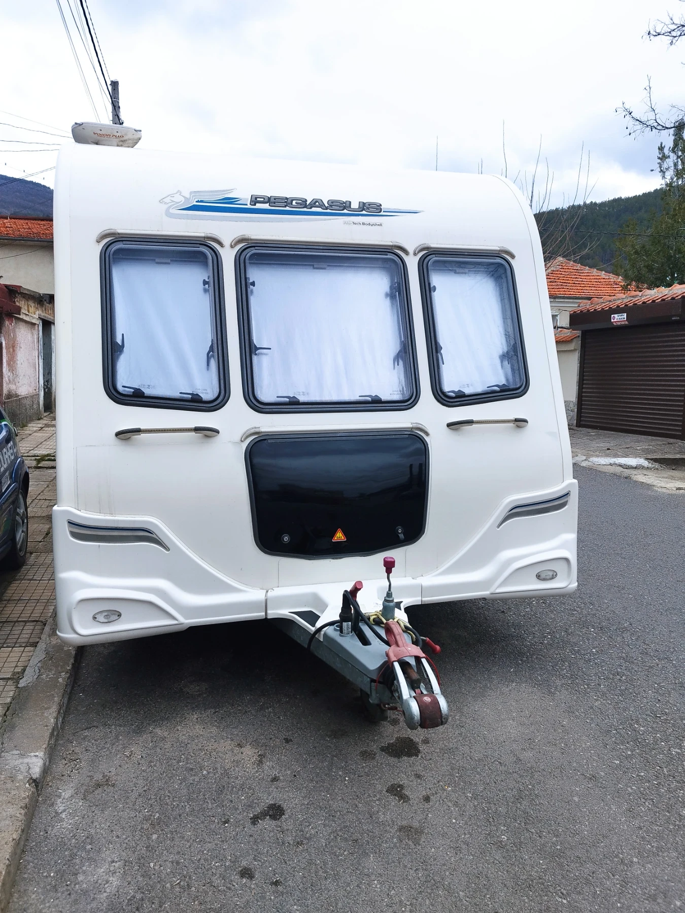 Каравана Bailey Pegasus, снимка 2 - Каравани и кемпери - 53931383