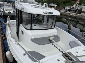       Beneteau Barracuda