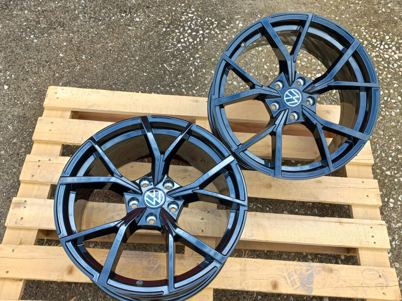 ������ �� VW | Mobile.bg � ����������� 8