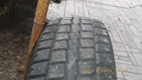 Гуми Зимни 215/70R16, снимка 1 - Гуми и джанти - 47998681