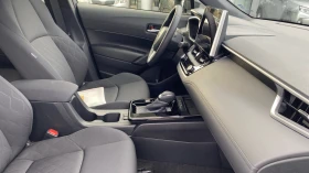 Toyota Corolla Cross 2.0 HEV Executive Plus, снимка 9