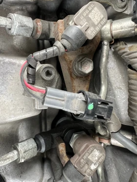 Toyota Avensis 2.2 d cat 177 кс работи отлично, снимка 7