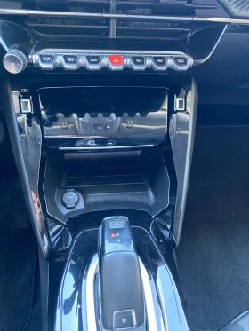 Peugeot 2008 1.2i AVTOMAT, снимка 13