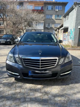 Mercedes-Benz E 220 CDI Avantgarde 2-ри собственик, снимка 2