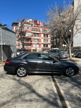 Mercedes-Benz E 220 CDI Avantgarde 2-ри собственик, снимка 5